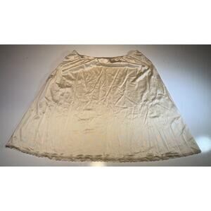 Vanity Fair Vintage Nylon Half Slip Gold In Color Size Large